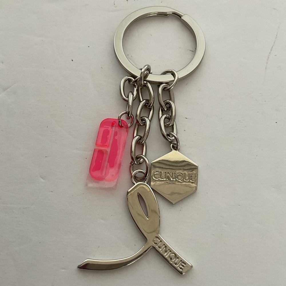 Clinique Breast Cancer Awareness Keychain NWOT